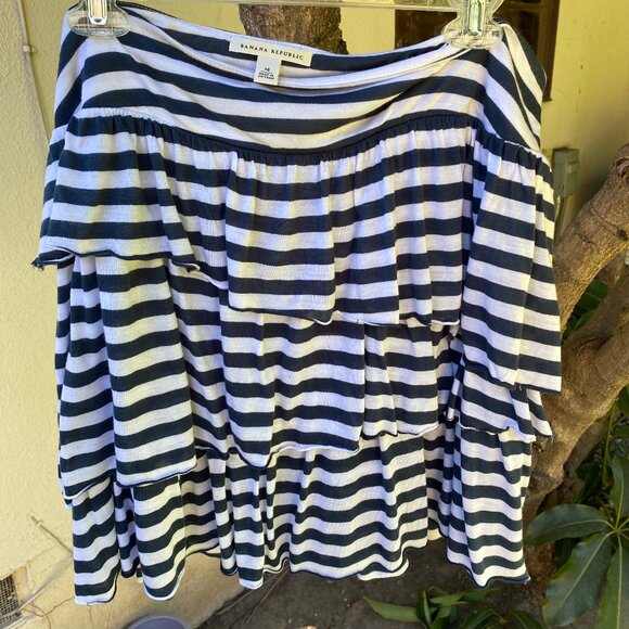 Women's Banana Republic 3 tiered Blue and White Striped Skirt Size 14 - Picture 8 of 8